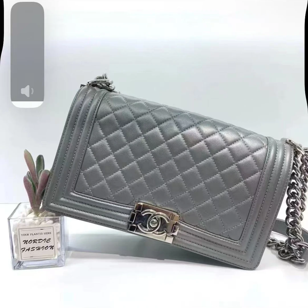 95新 Chanel/香奈儿 【总仓】Leboy 银色 牛皮 链条包/BGK302350065