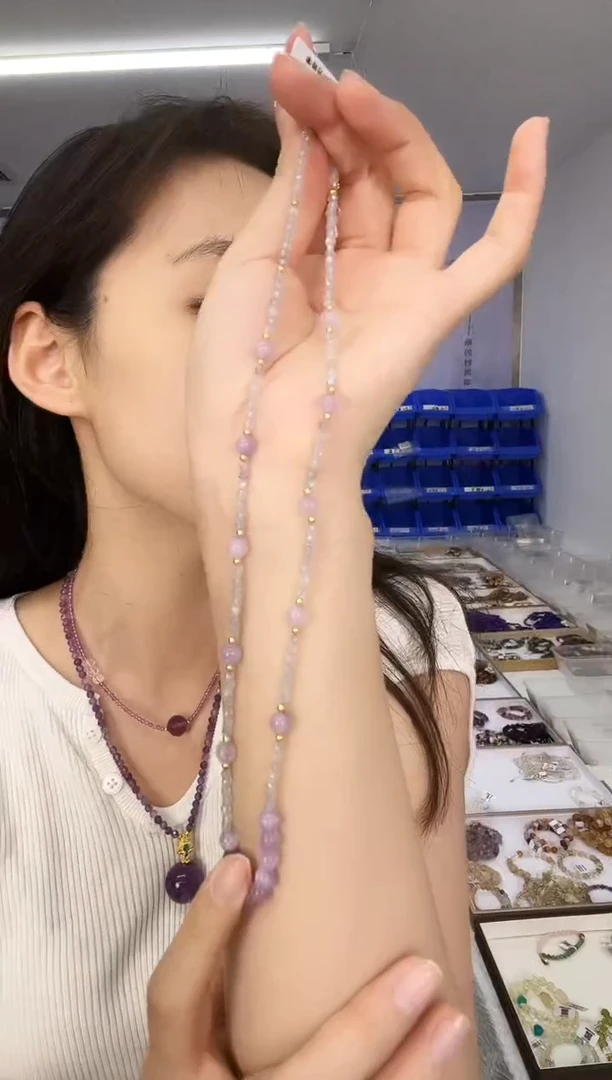Z锂辉石未镶嵌天然珠宝多样性发其一