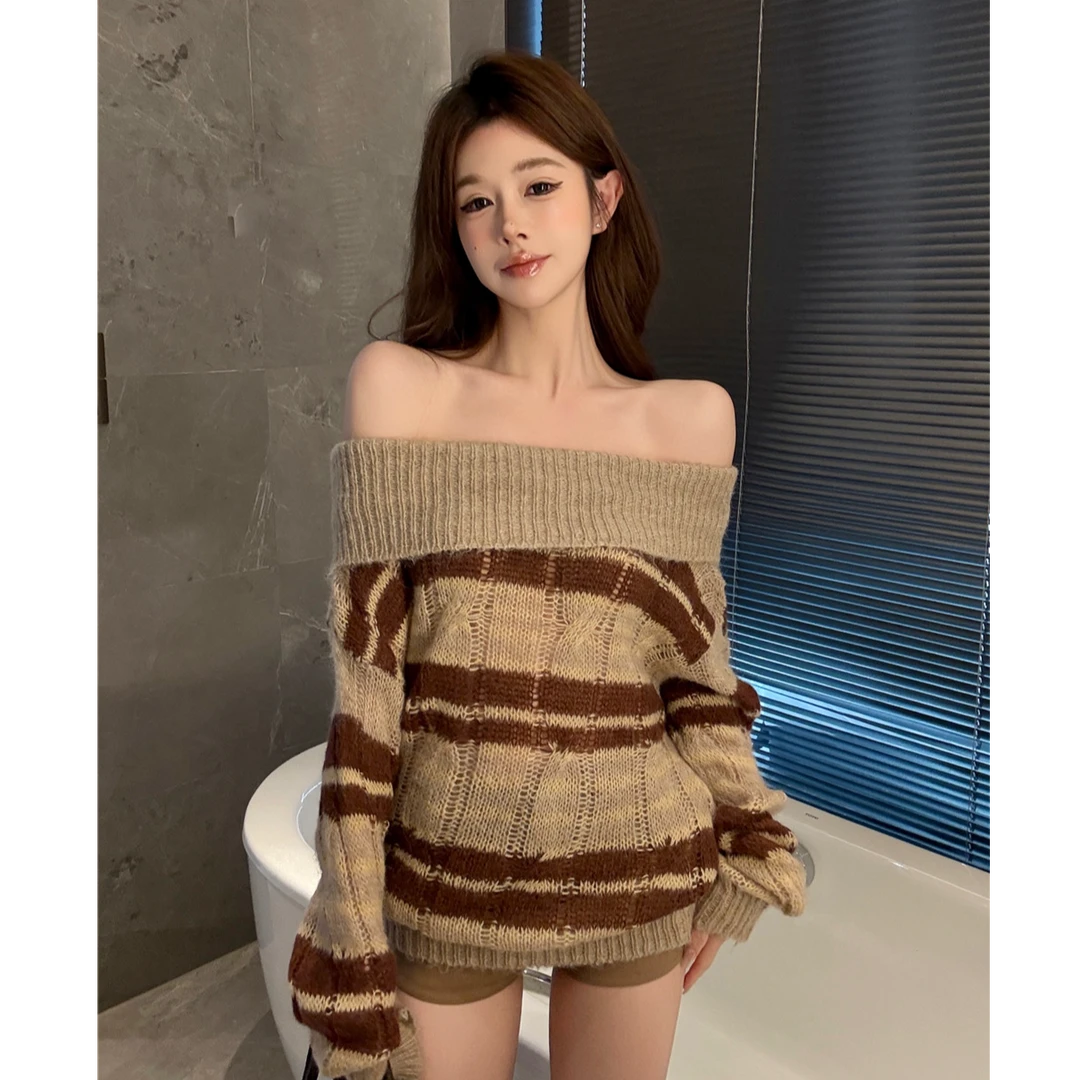 一字肩翻领毛衣条纹针织衫女秋季慵懒穿搭长袖上衣配显瘦短裤套装