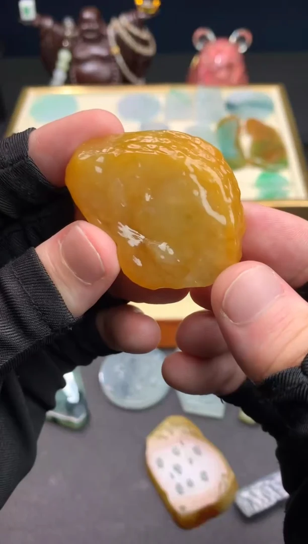 未镶嵌定制翡翠师**人天然翡翠裸石（包工）