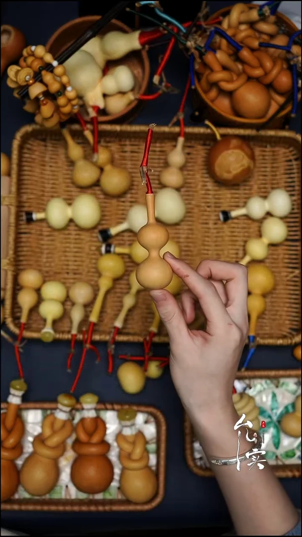 点**心文玩葫芦手把件三庭