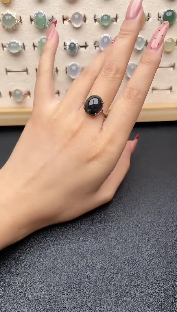 【闪购商品】翡翠戒指银S925镶嵌一物一证一礼盒