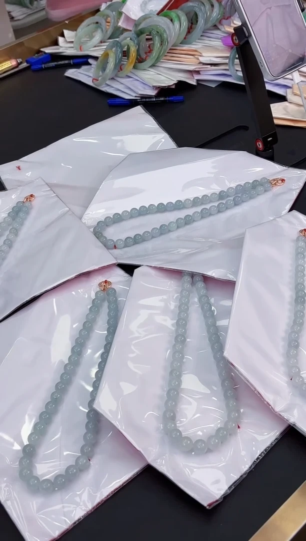 【闪购商品】翡翠颈饰合金多样性发其一