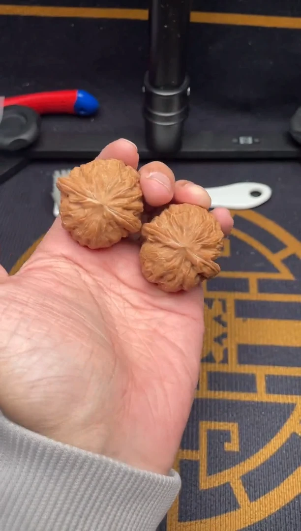 吊坠文玩核桃铁锤38