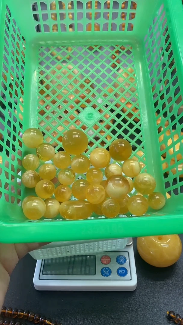 【闪购商品】琥珀珠宝奇石未镶嵌884）拍10发32颗