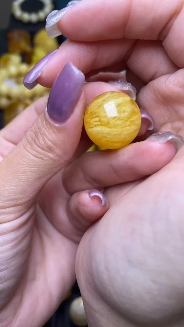 【闪购商品】琥珀裸石未镶嵌葵.105