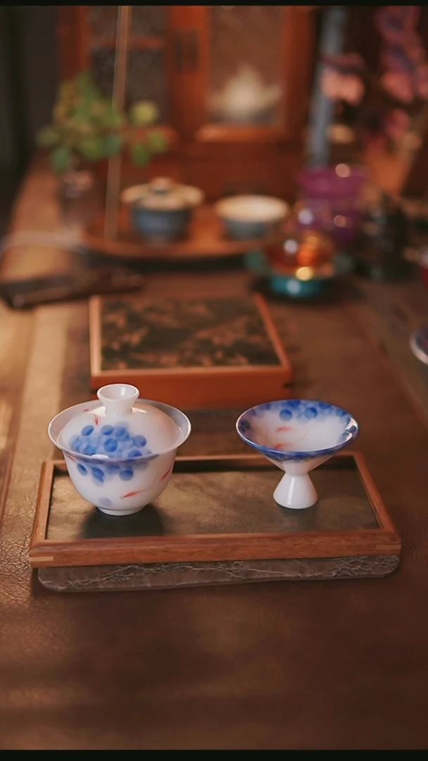 其他冰种璞玉年年有余盖碗+杯+干泡盘