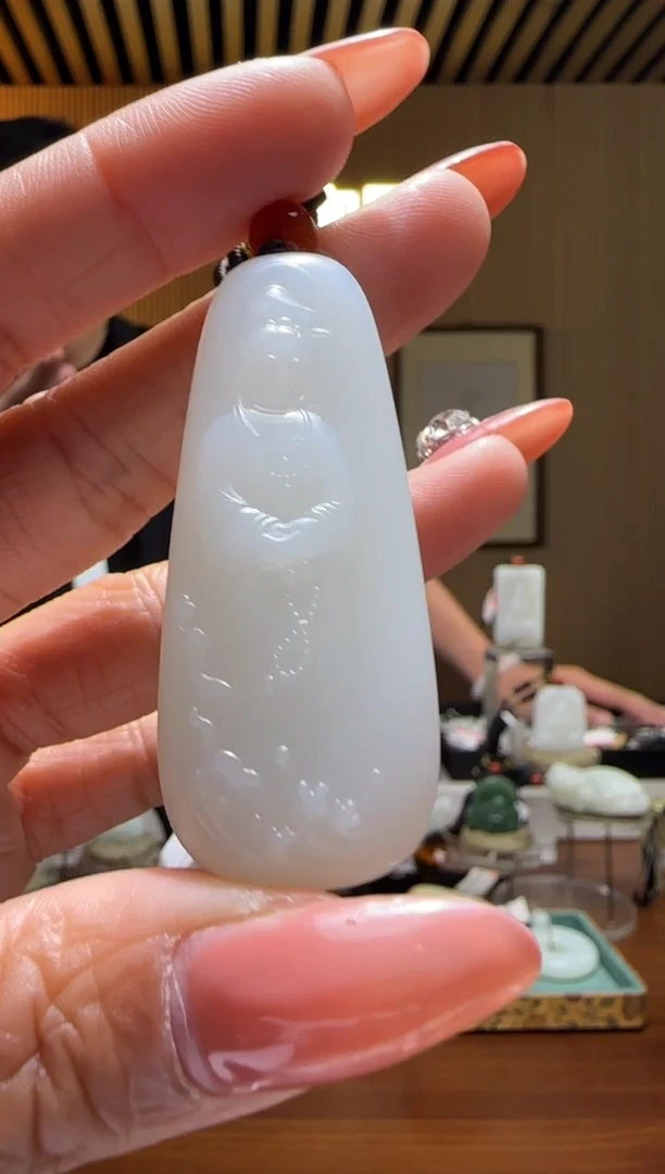 颈饰未镶嵌和田玉0