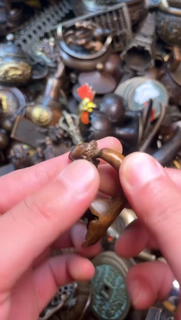 精美铜器点击下单