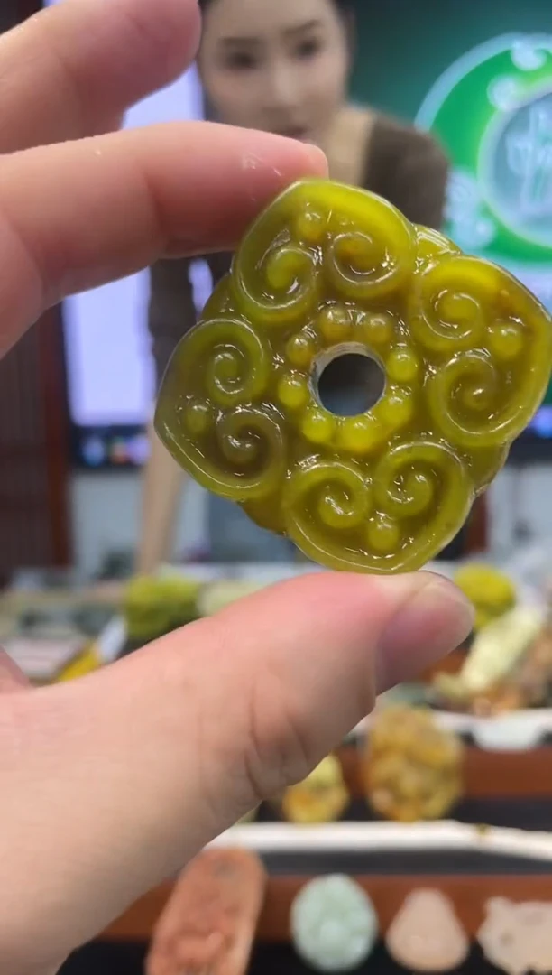 【闪购商品】岫玉吊坠未镶嵌多样性发货*拍一发一