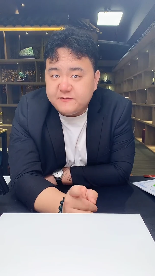 【闪购商品】定制翡翠未镶嵌1004xx-毛货挂件31