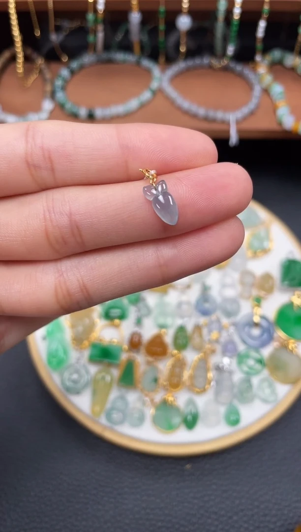【闪购商品】翡翠吊坠(不含链)18K金镶嵌一个  JK608