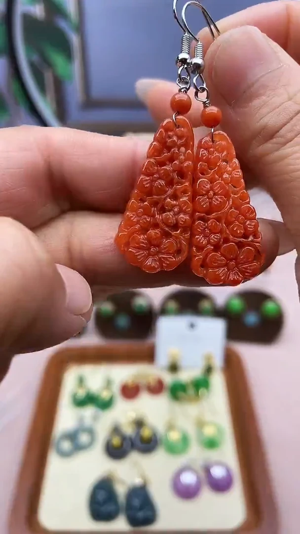 未镶嵌翡翠耳饰666