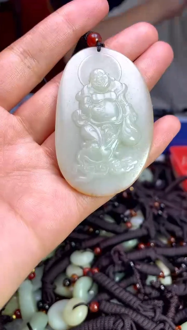 未镶嵌和田玉挂件1