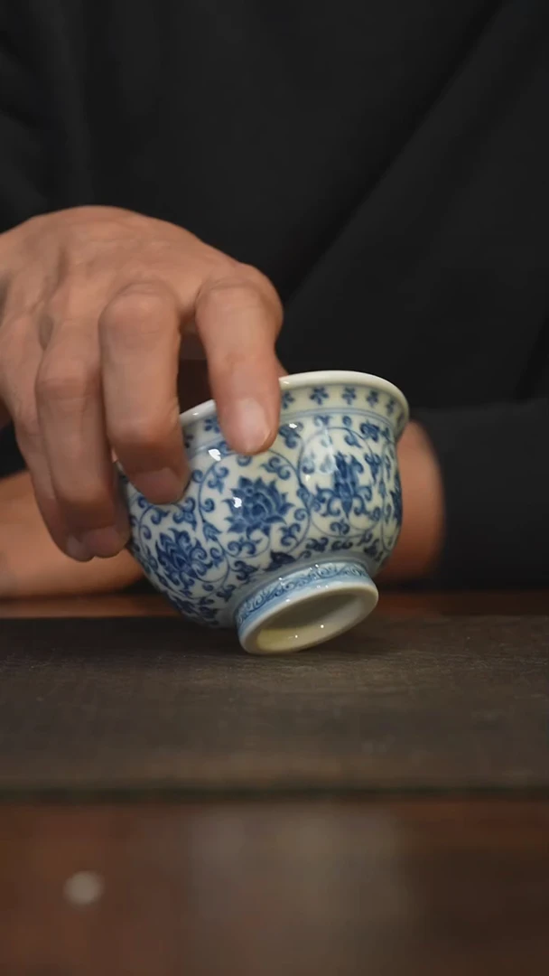 瓷片柴窑青花破价福利  狮子