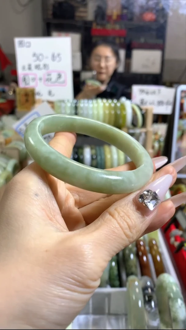 未镶嵌岫玉手镯56 61+