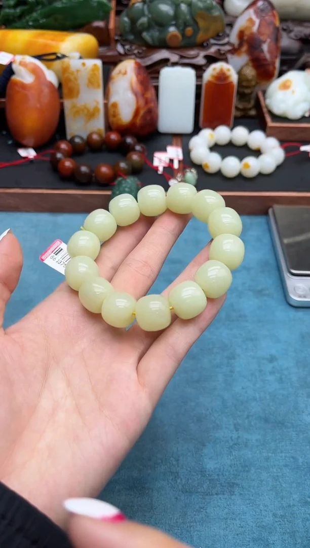 手串未镶嵌和田玉111hk16