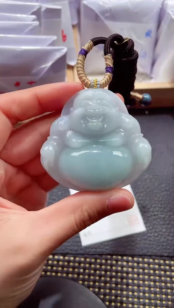 颈饰未镶嵌翡翠 000111