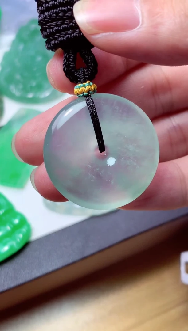 翡翠未镶嵌颈饰天然翡翠