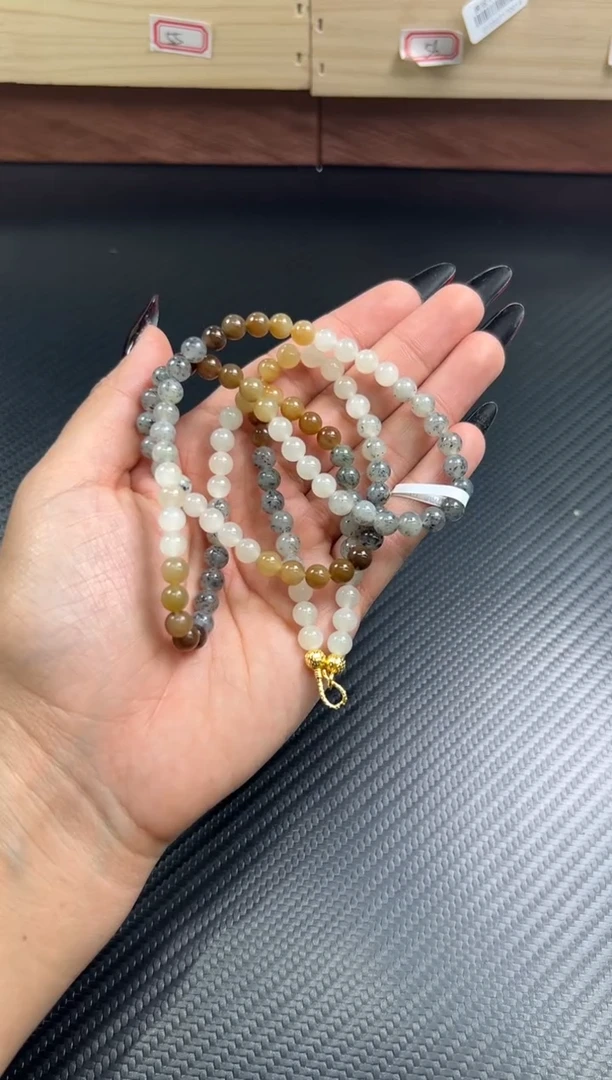 未镶嵌手串和田玉若羌微色差卡6