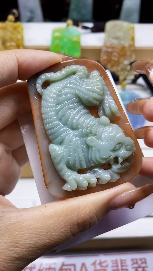 颈饰未镶嵌翡翠翡翠A货