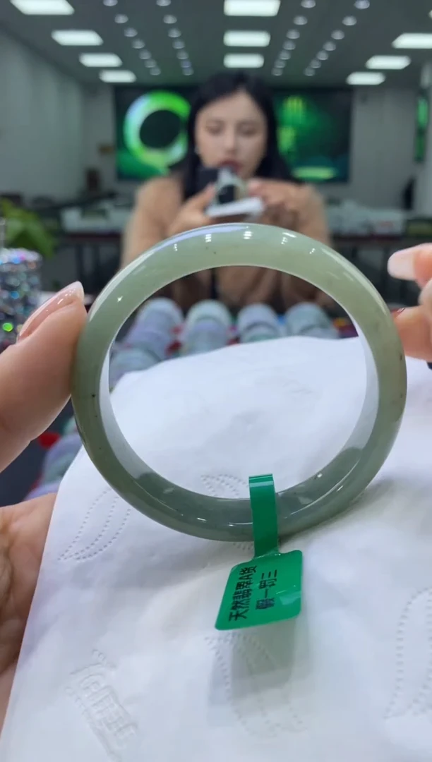 未镶嵌手镯翡翠00006271