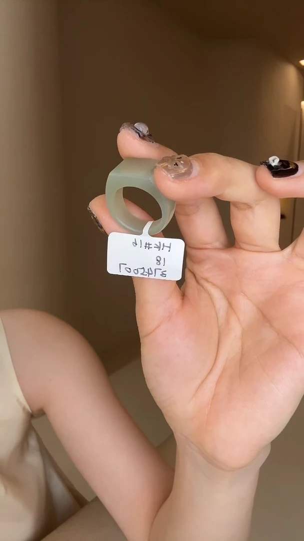 和田玉戒指未镶嵌16码且末蓝（马鞍）多样性发其一