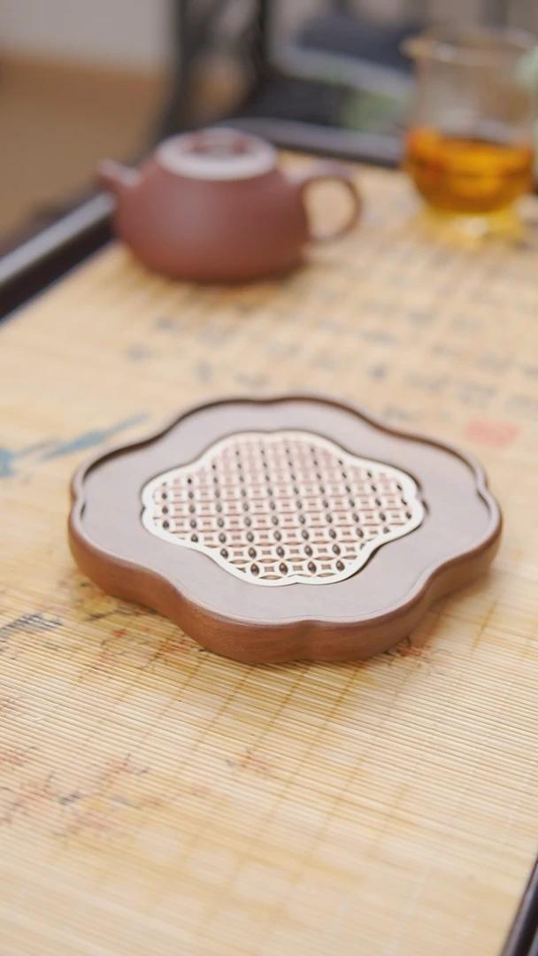 茶壶紫砂壶承一个哦~