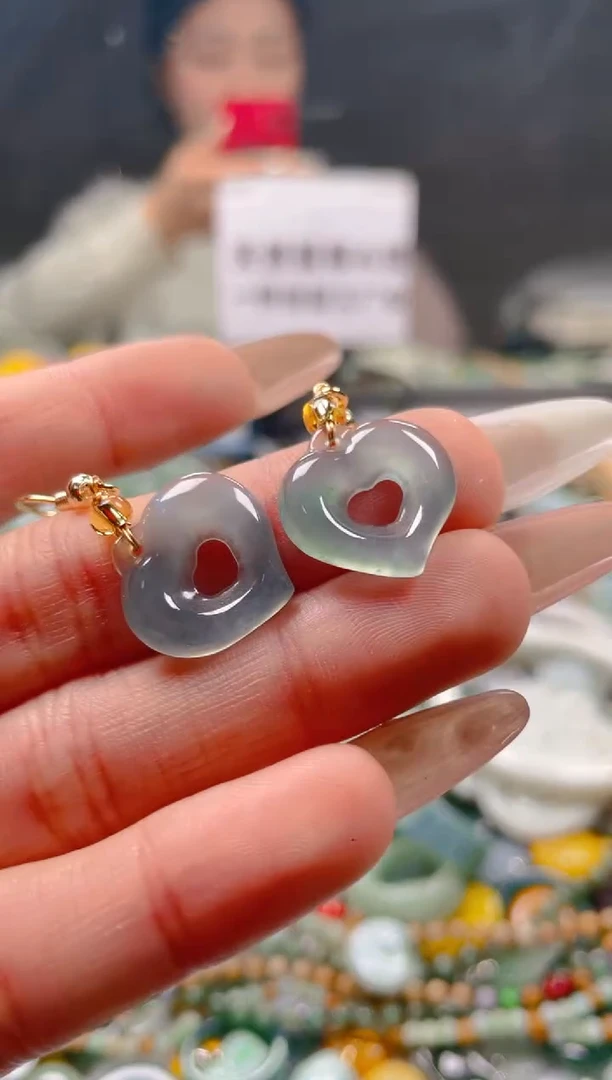 【闪购商品】翡翠颈饰未镶嵌/Q/翡翠A货一图一物