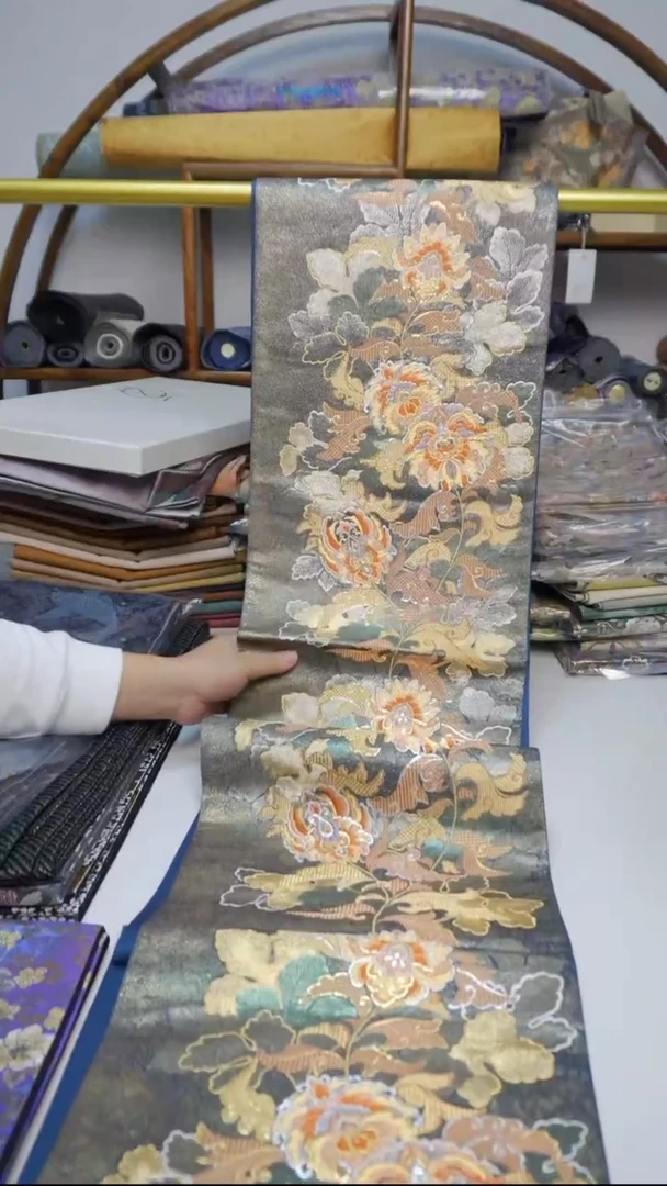 织绣23缠枝莲缠枝莲