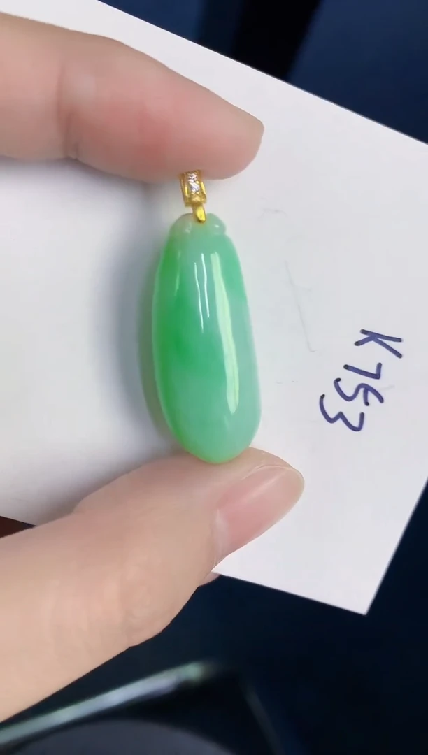 颈饰未镶嵌翡翠天然翡翠缅甸A货