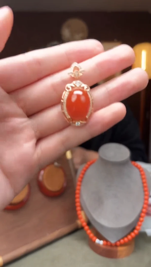 颈饰未镶嵌南红玛瑙z20