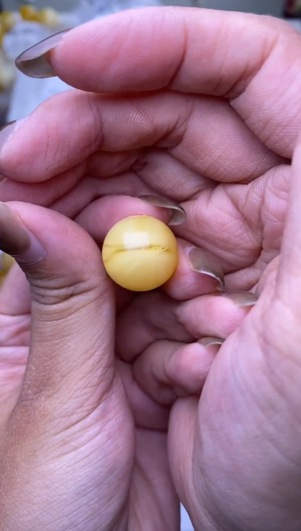 裸石琥珀未镶嵌大小姐珠宝87