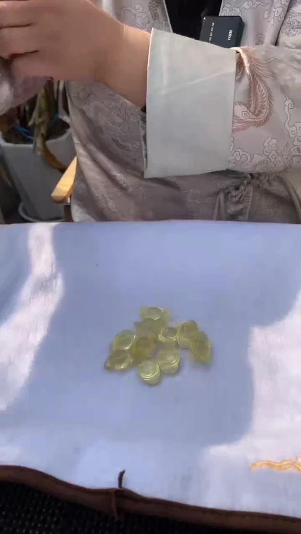 【闪购商品】黄晶元宝未镶嵌黄水晶元宝D687多样性发其一26-28