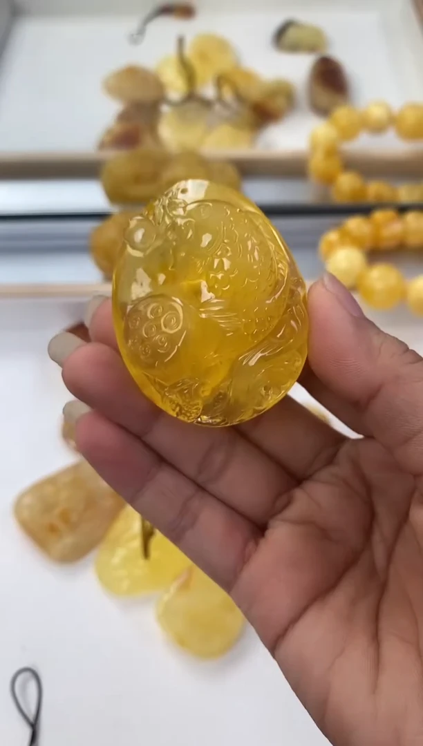 未镶嵌琥珀裸石天然琥珀蜜蜡