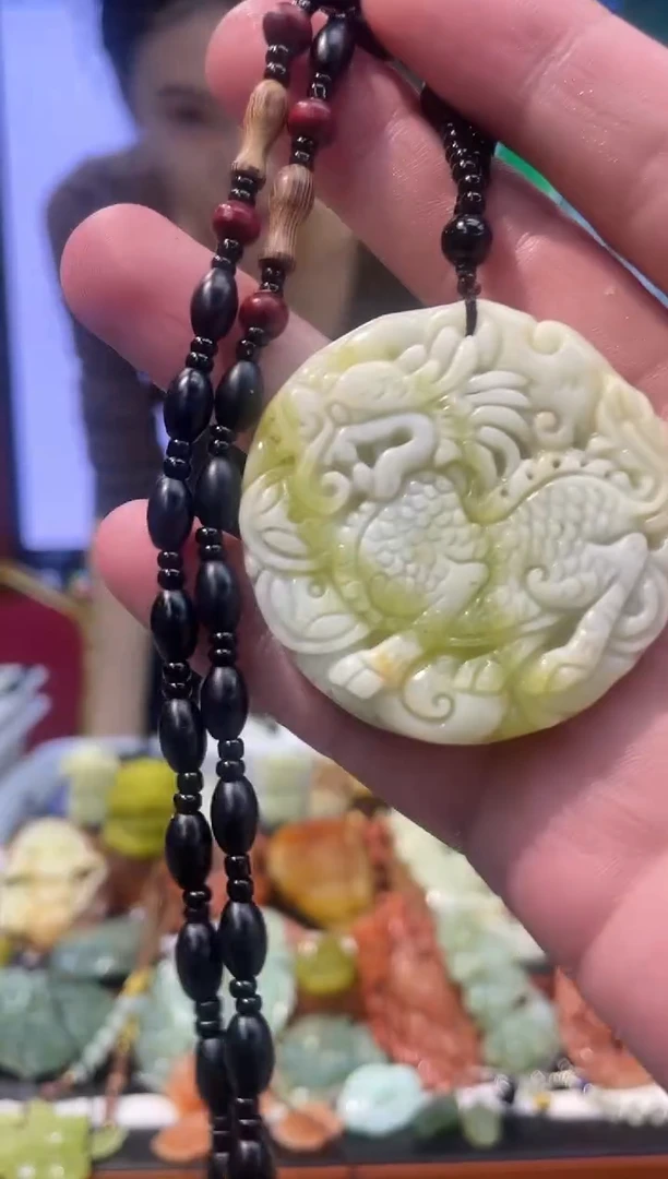 【闪购商品】岫玉吊坠未镶嵌·