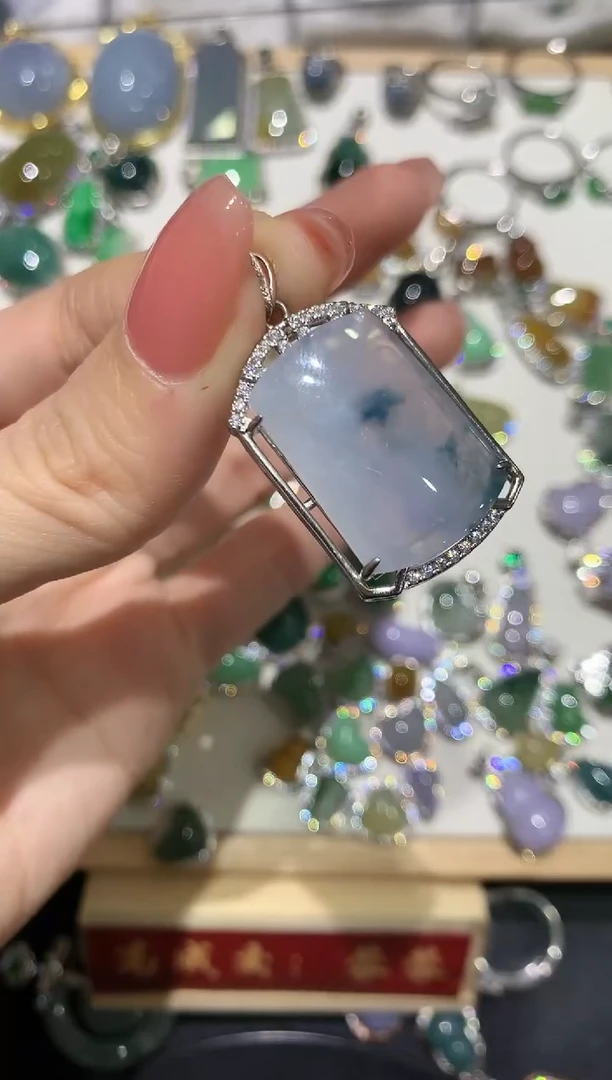 【闪购商品】翡翠吊坠(不含链)银S925镶嵌团购79