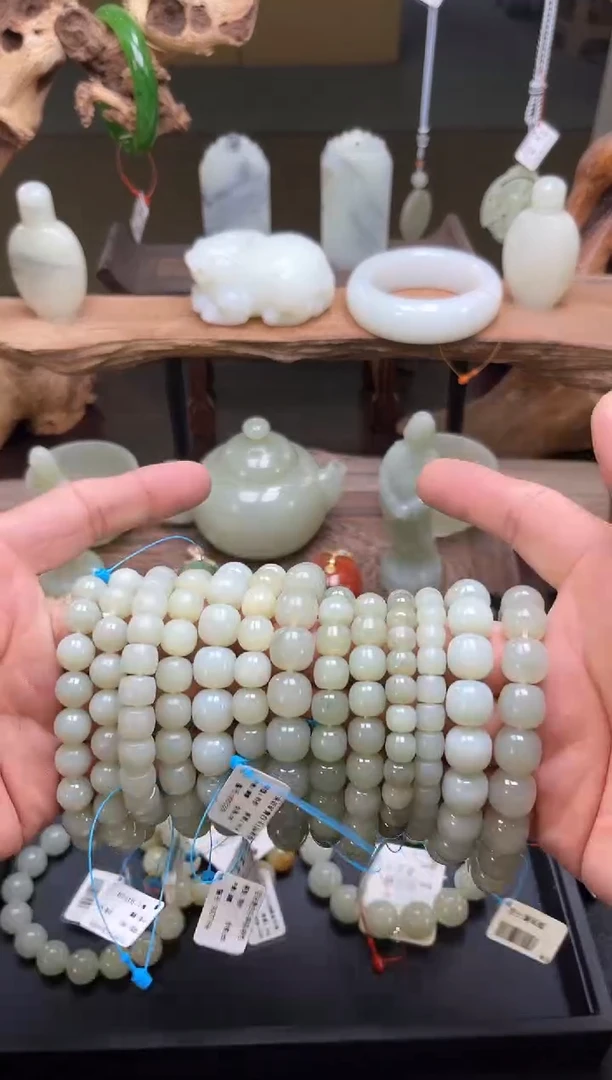 【闪购商品】和田玉手串未镶嵌新疆料大杂烩手串 多样性发一