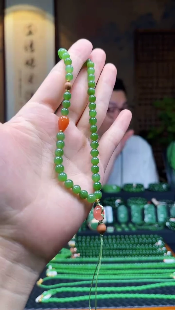 颈饰未镶嵌和田玉手机链多样性发一