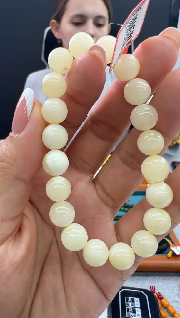 【闪购商品】未镶嵌琥珀手链9秒拍号