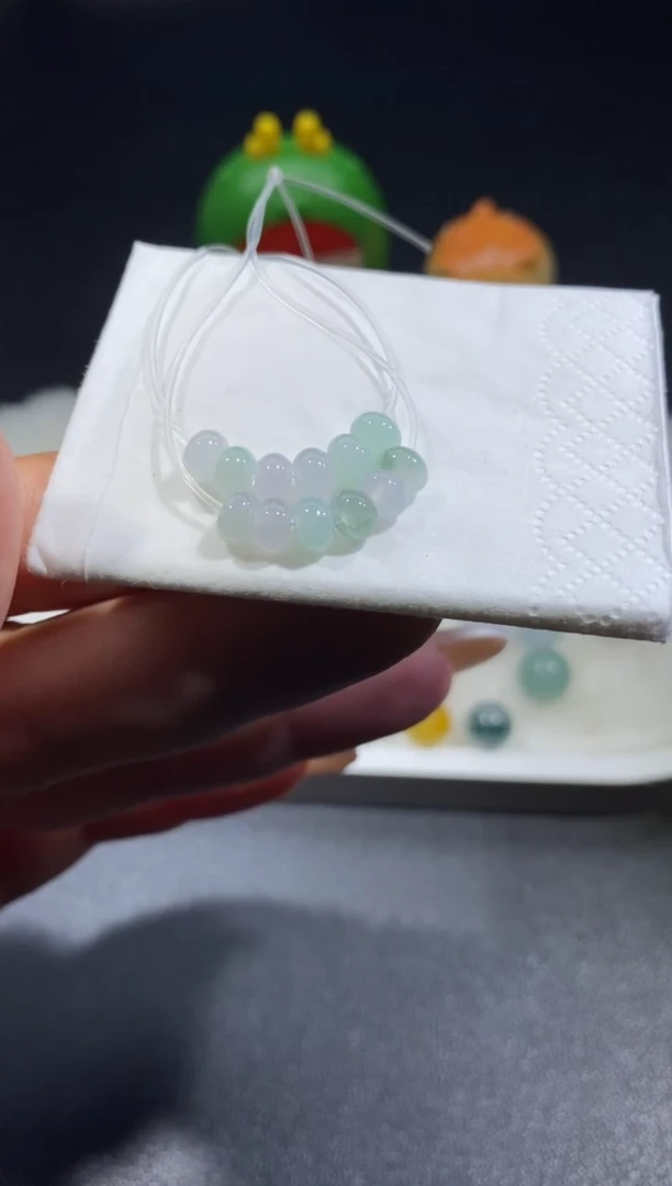 翡翠未镶嵌颈饰肥*翡翠净货-9004