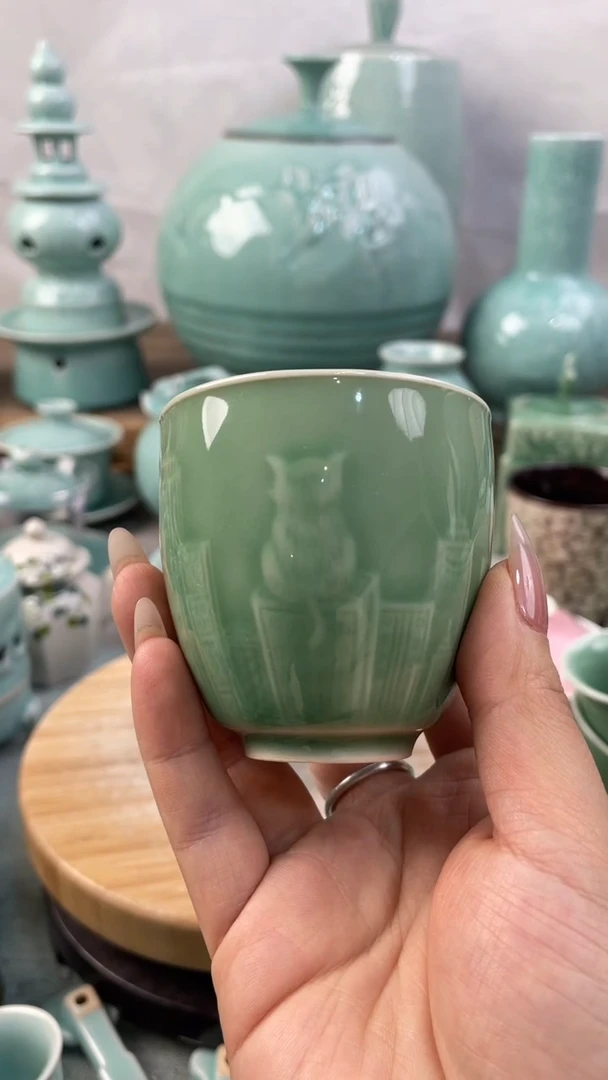 【闪购商品】特价福利 微瑕 慧仙青瓷