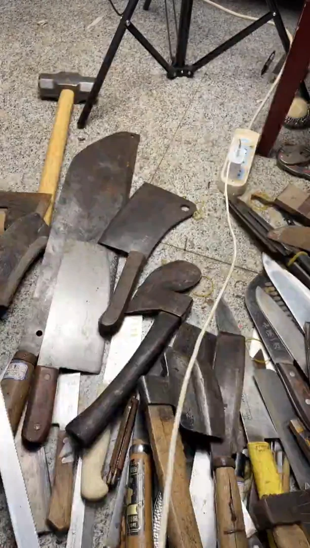 班*五金工具不退不换