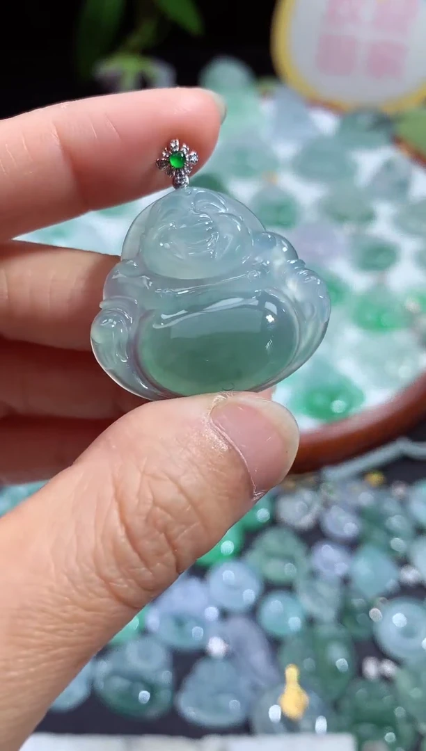 颈饰未镶嵌翡翠佛公