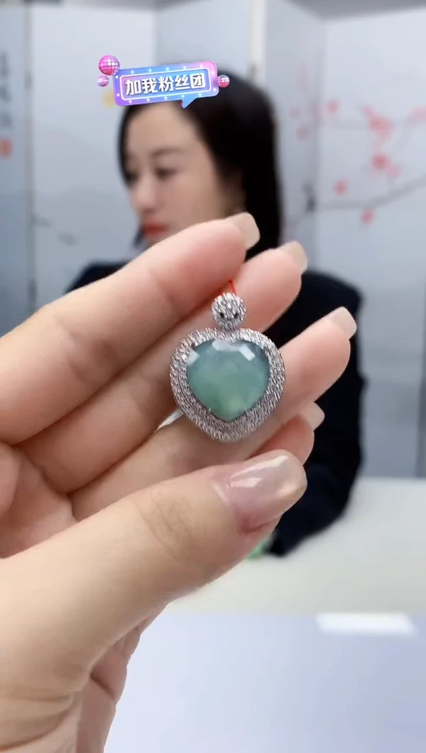 翡翠未镶嵌颈饰4852lr-JJ挂件2