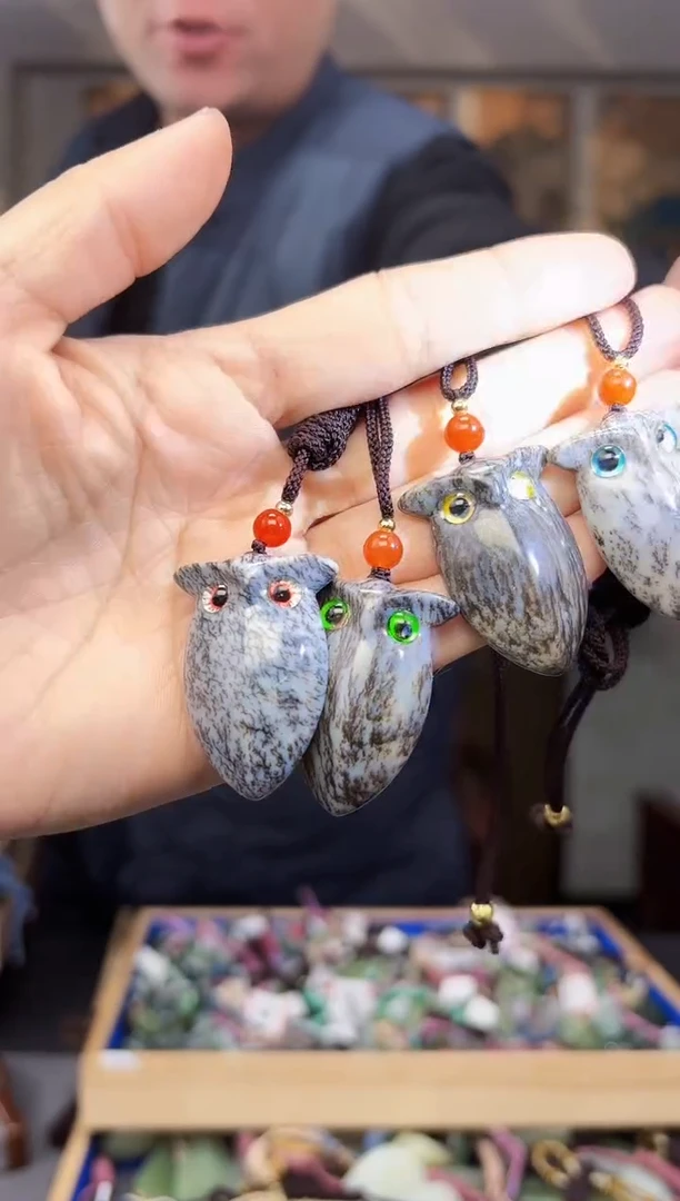 【闪购商品】和田玉颈饰未镶嵌拍一发一多样性发货