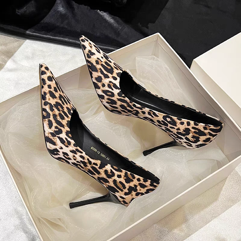 豹纹性感软皮高跟鞋女鞋一脚蹬细跟尖头浅口单鞋2295-13