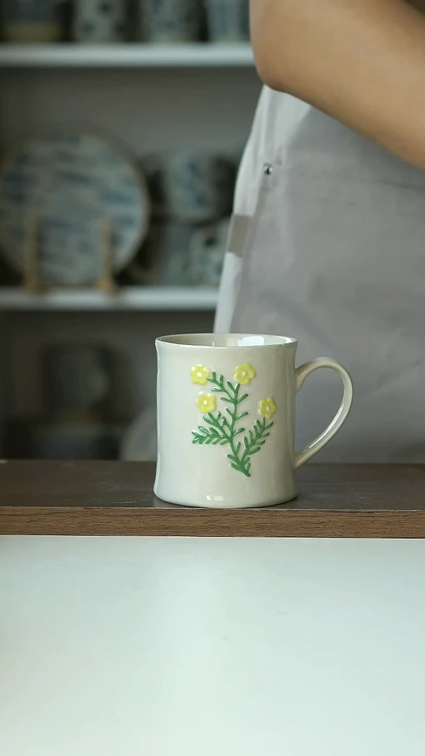 微瑕出日本RF雏菊马克杯260ml@4-2@