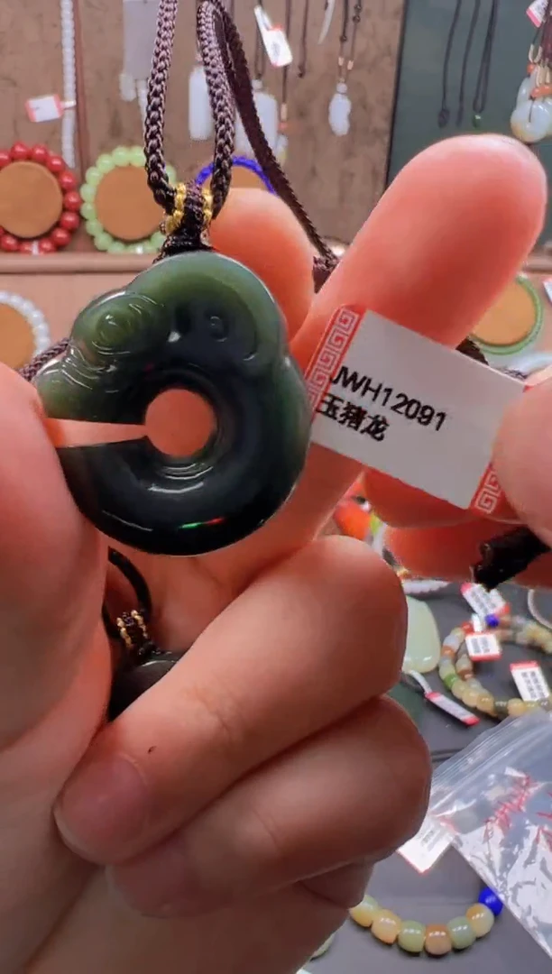 吊坠(不含链)未镶嵌和田玉JWH12091