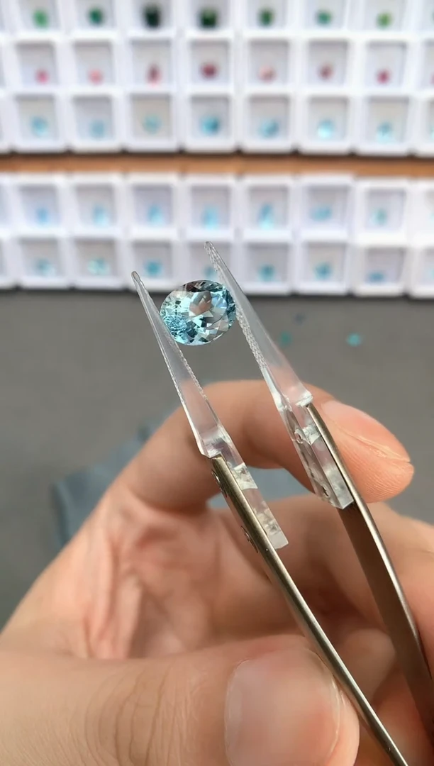 未镶嵌裸石定制海蓝宝石2.66ct 01062